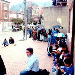 After going through security protocols, each received a PIN to claim their payment in any teller machine. Once they introduced their PIN in the teller machine, they received their payment. People burst into applause, jubilant shouts and even tears. “No more speeches! No more announcements!”—They shouted.