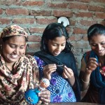 Members of Kabad se Jugad making art from recyclable materials. Photo credit: Rolando Politi.